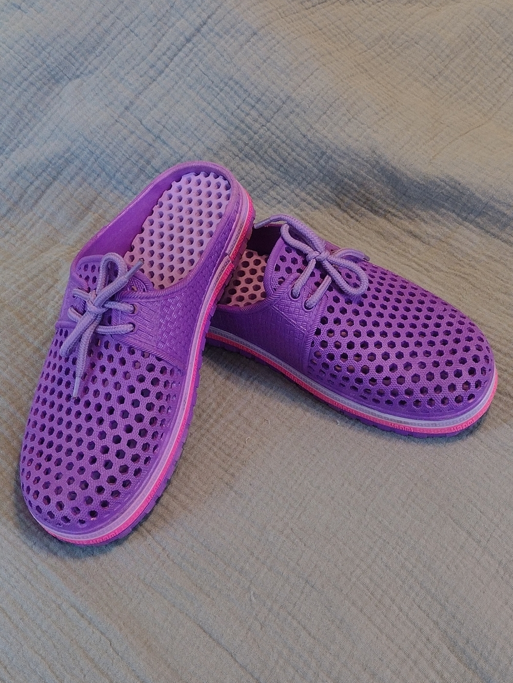 Kids Purple Pool-side Clog Size 4 (34,35)